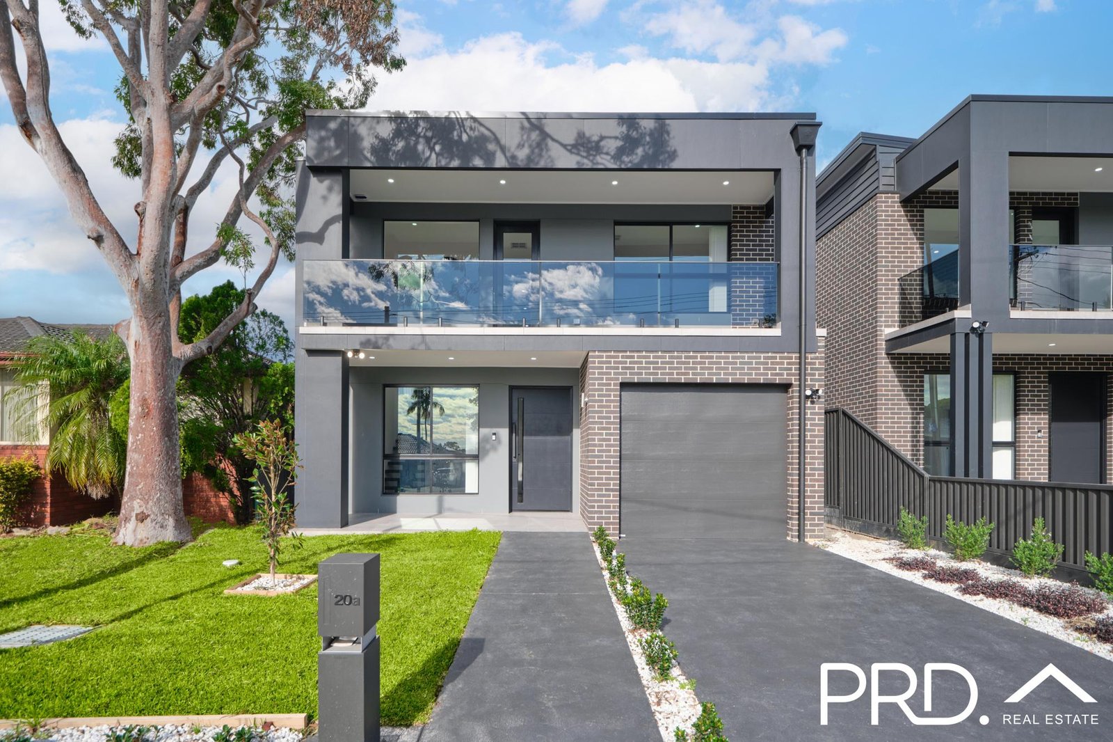 20a Pozieres Avenue MILPERRA 1