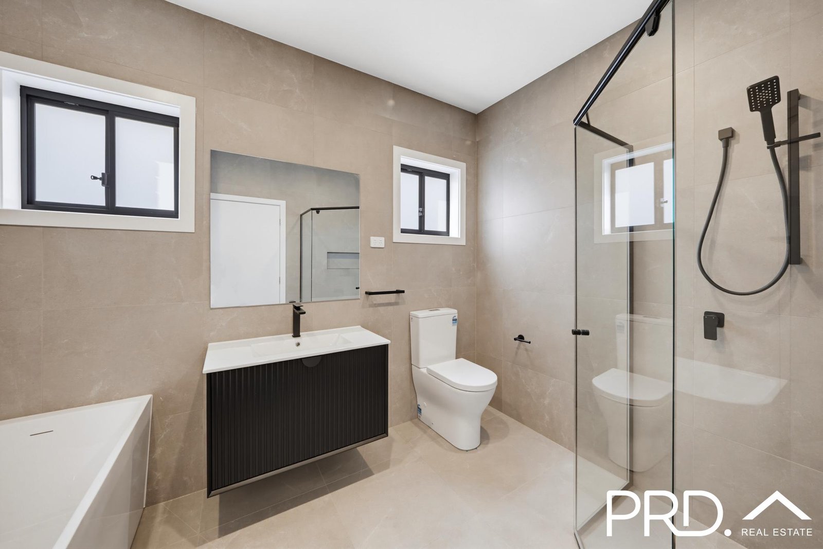 20a Pozieres Avenue MILPERRA 6
