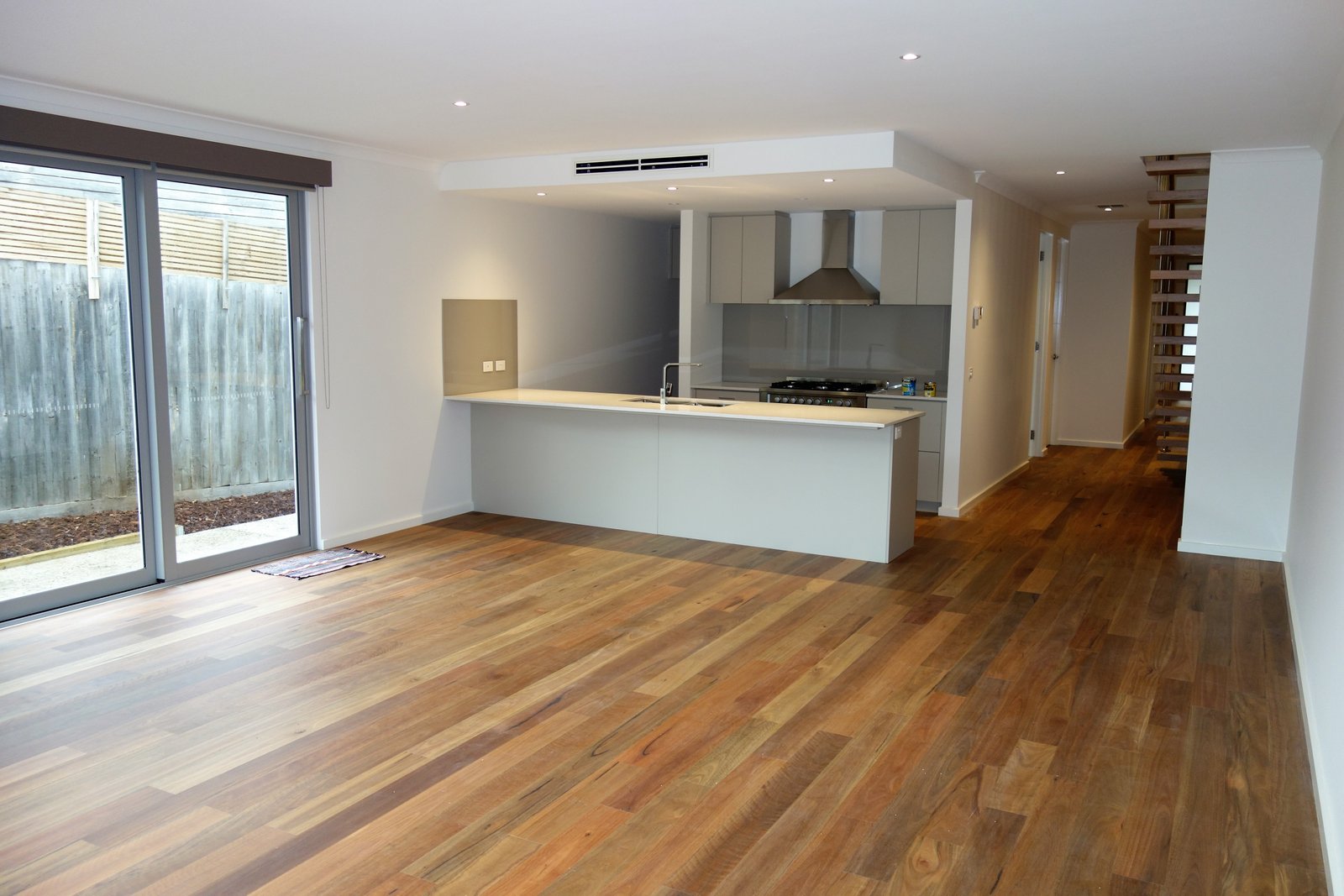 Gallery: 20A Royalty Avenue