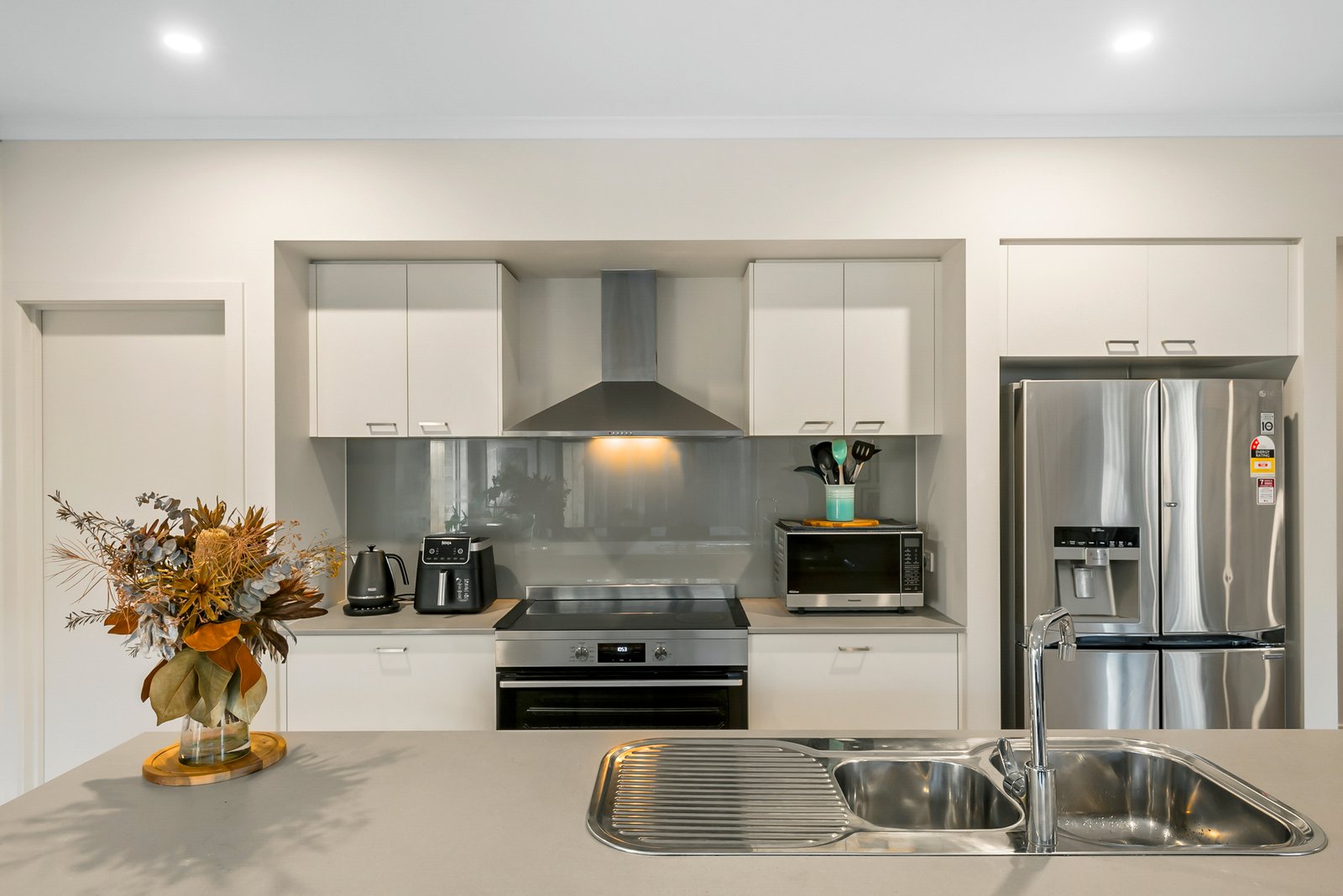 Real Estate and Property in 20B Anslow Street, Woodend, VIC