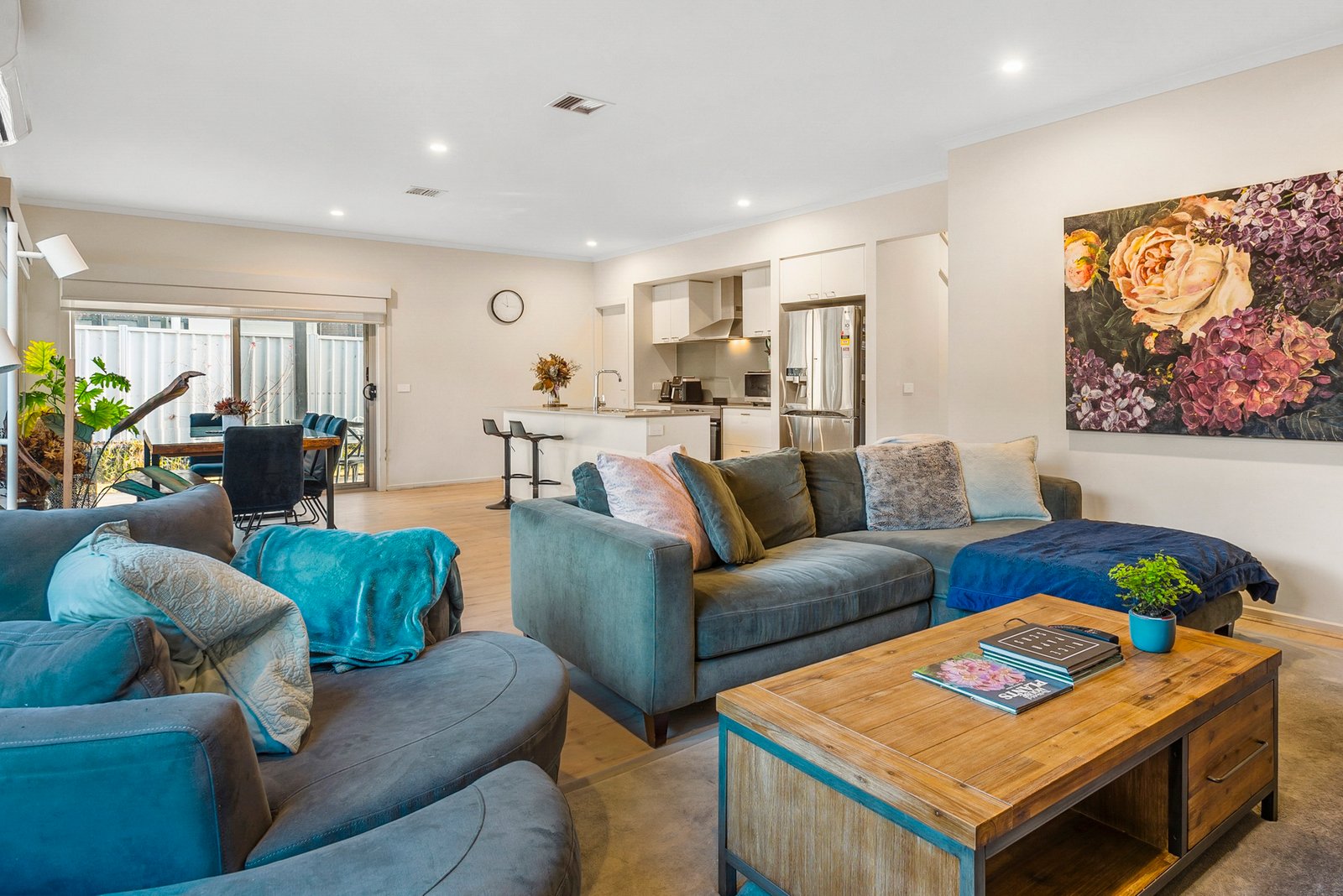 Real Estate and Property in 20B Anslow Street, Woodend, VIC