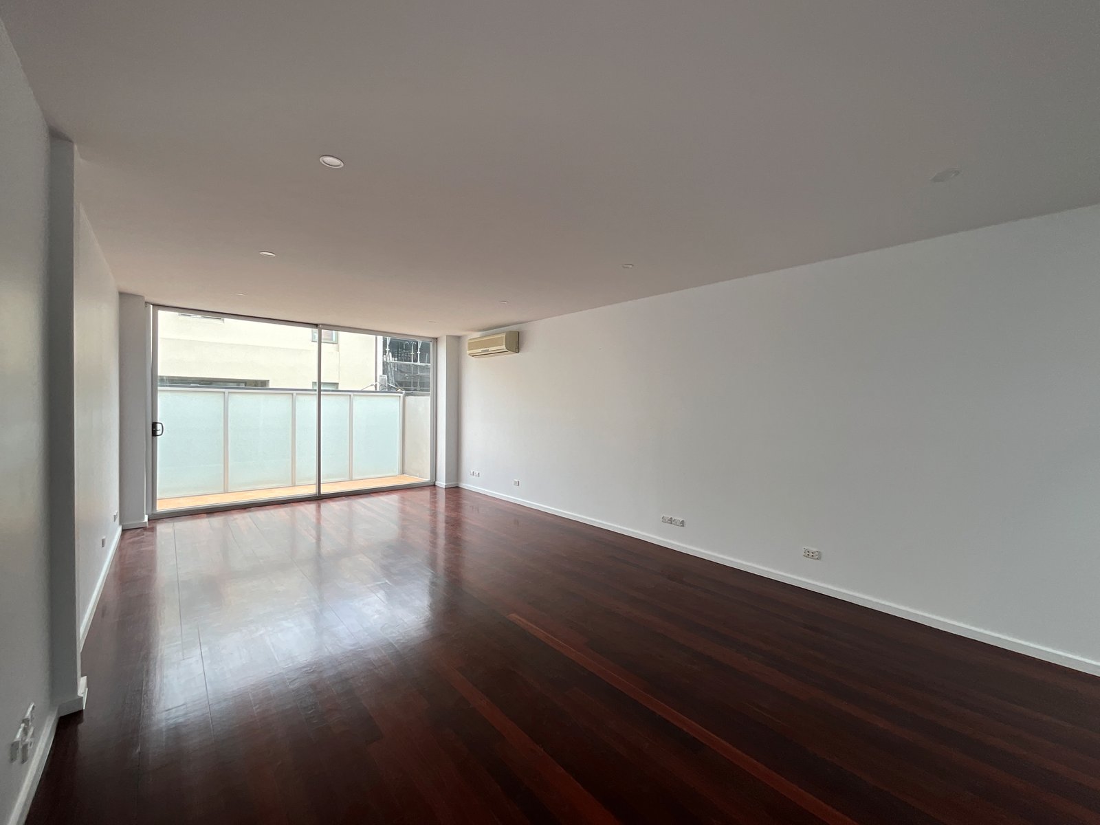 Gallery: 20B Macquarie Street