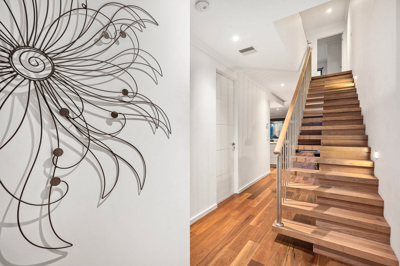 Gallery: 20B Royalty Avenue
