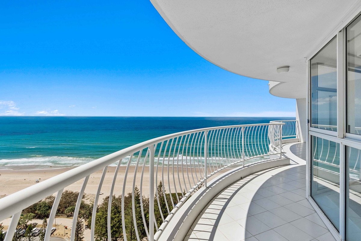 20E/238 The Esplanade Burleigh Heads 4