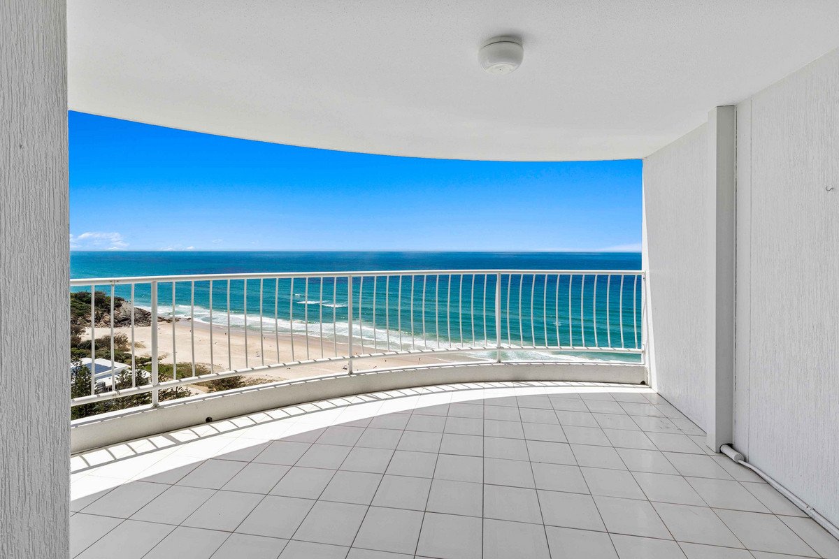 20E/238 The Esplanade Burleigh Heads 8
