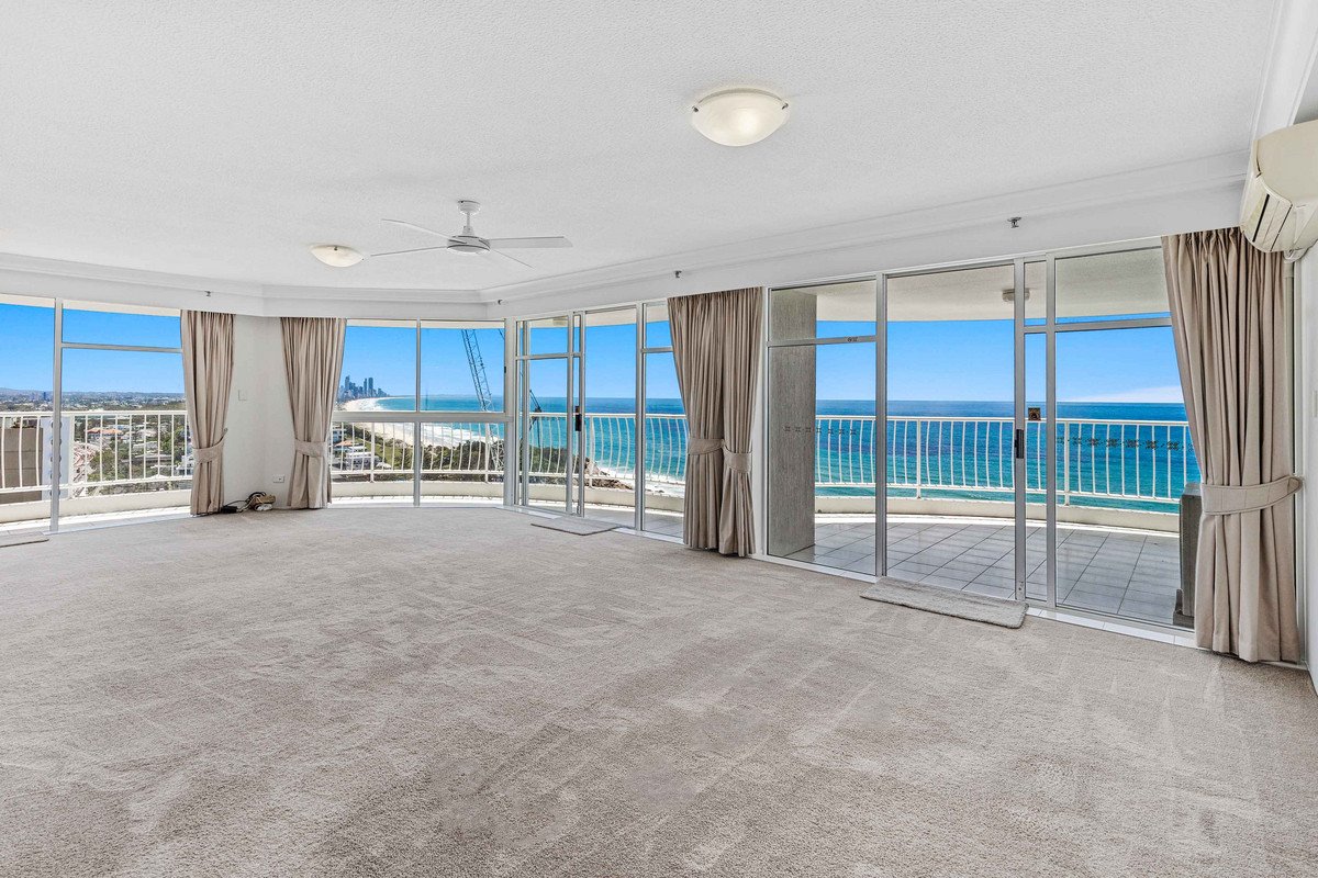 20E/238 The Esplanade Burleigh Heads 13