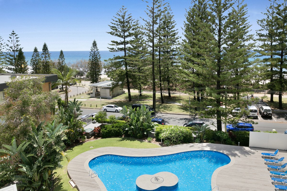 20E/238 The Esplanade Burleigh Heads 17