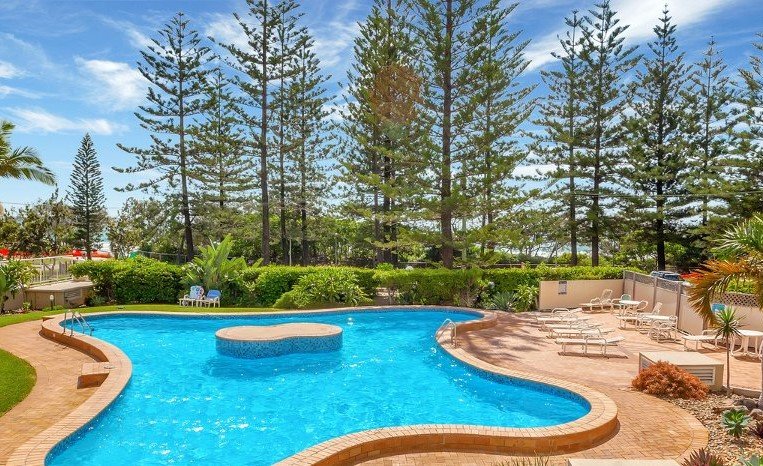 20E/238 The Esplanade BURLEIGH HEADS 7
