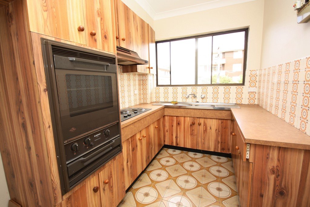 21-23 Bruce Street BRIGHTON-LE-SANDS 3