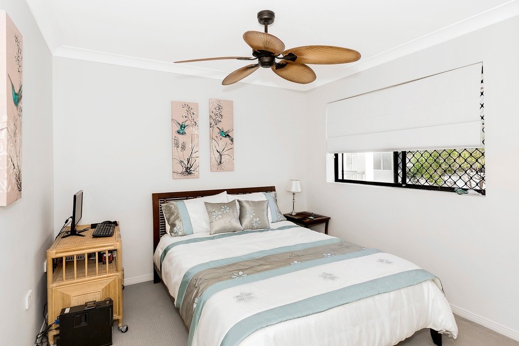 21 25-27 Commerce Drive ROBINA 5