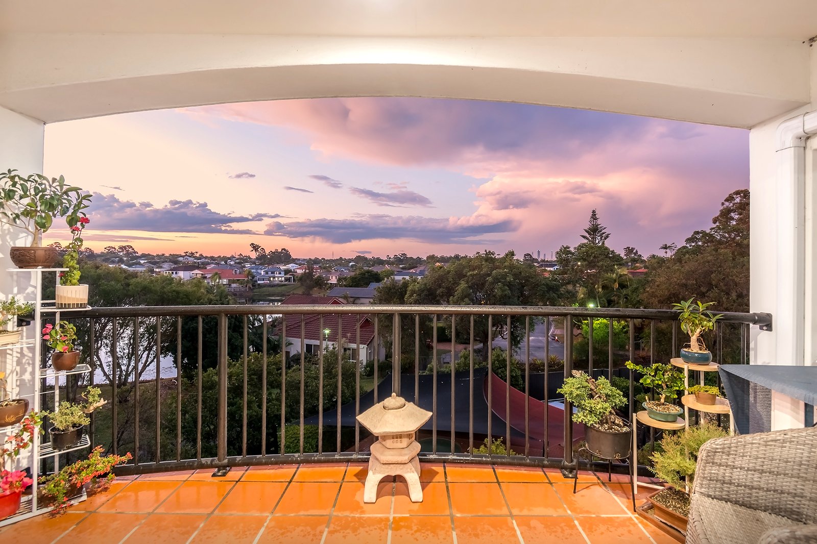 21 25-27 Commerce Drive ROBINA 3