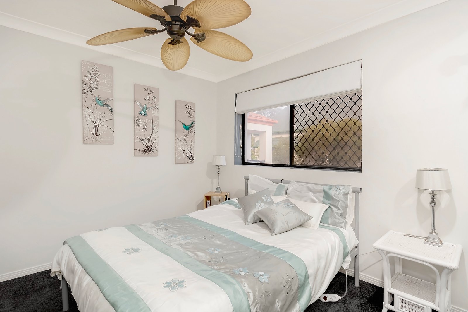 21 25-27 Commerce Drive ROBINA 13