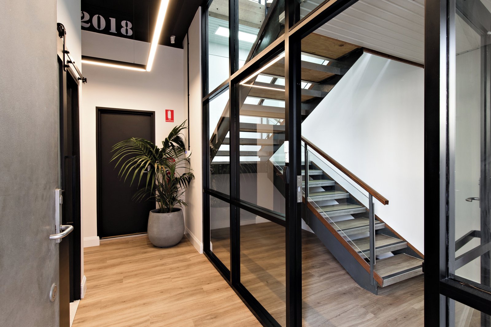 Gallery: 21-27 Lydiard Street South