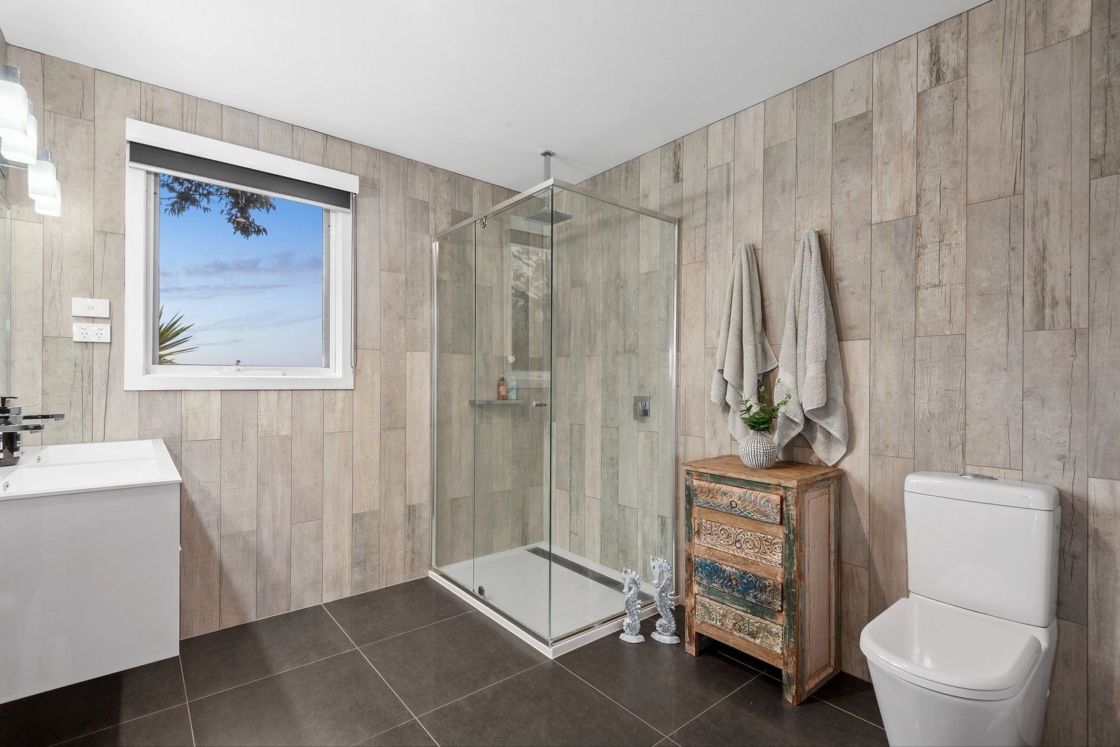 Real Estate and Property in 21-29 Ashgarth Avenue, Leopold, VIC