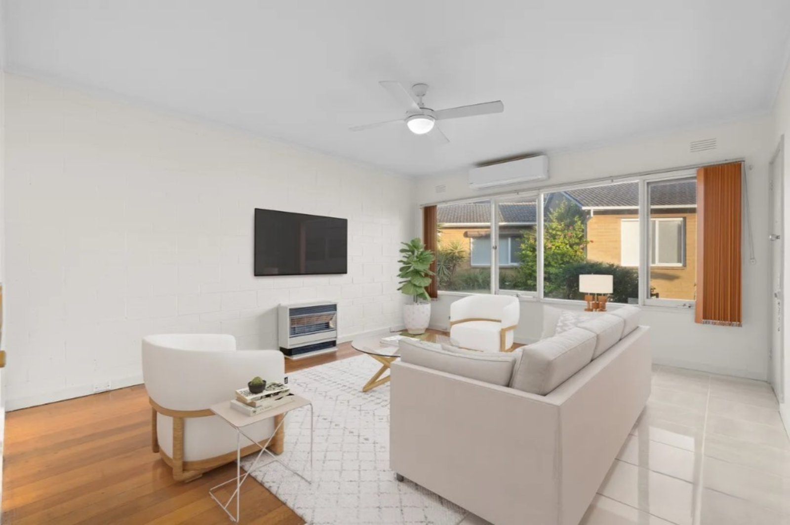 Gallery: 2/1-3 James Street