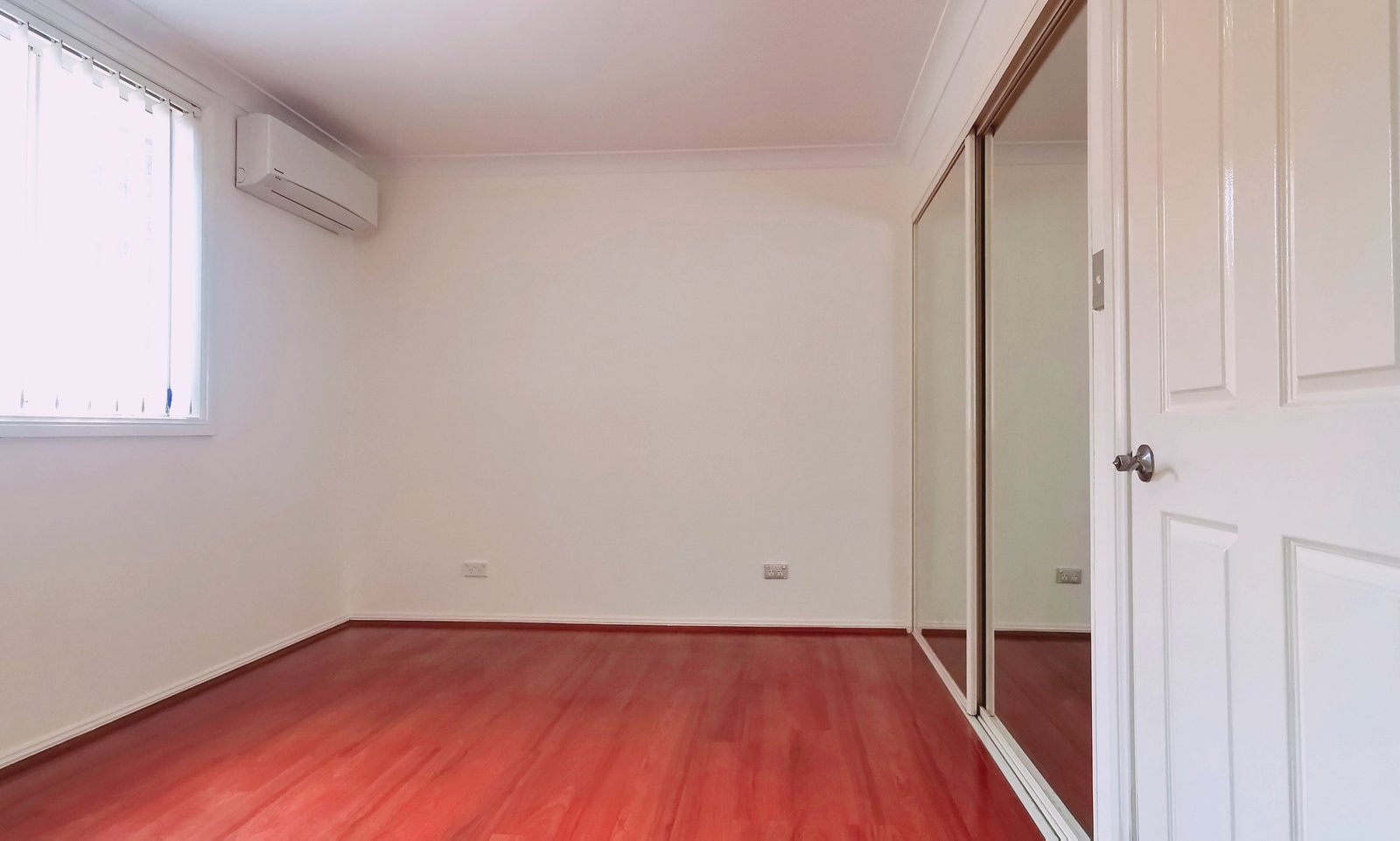 2/1-3 Mercury Street BEVERLY HILLS 5