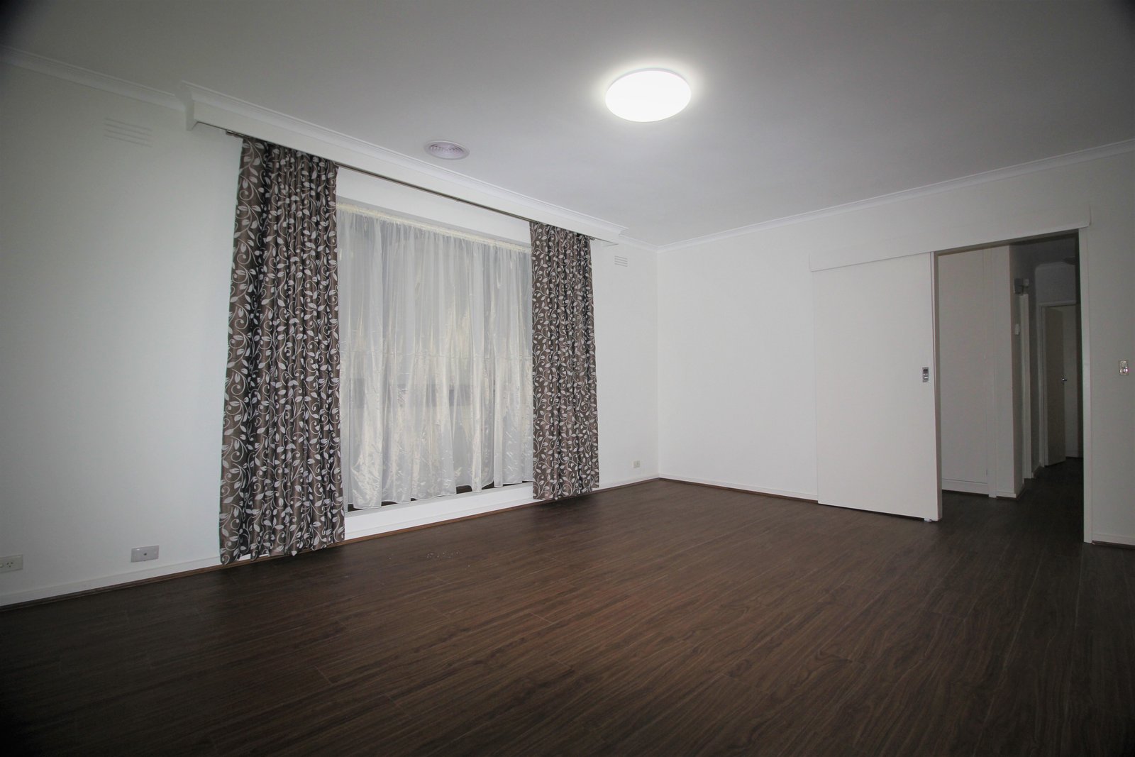 Gallery: 2/1 Adaleigh Court