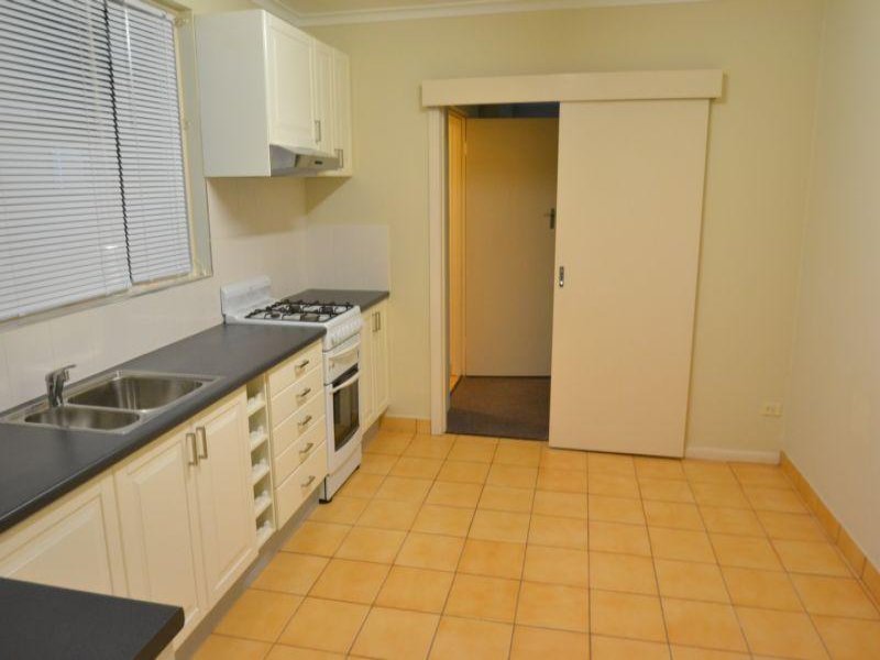 Gallery: 2/1 Addicott Street