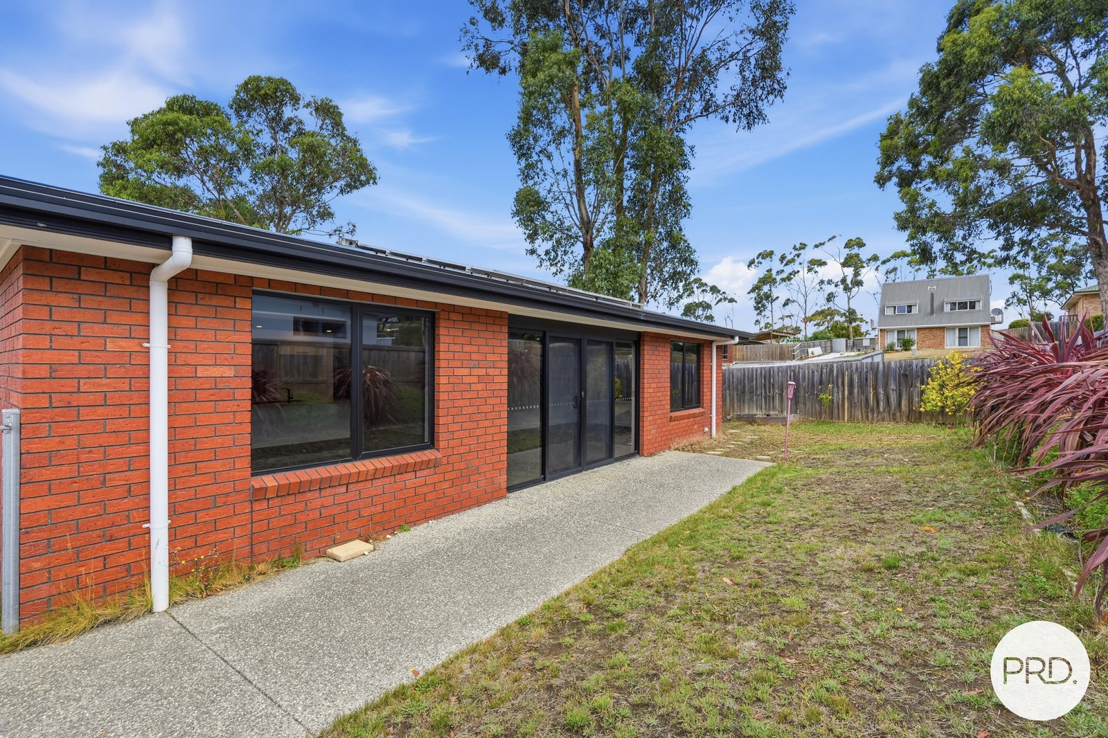 21 Advocate Drive KINGSTON 18