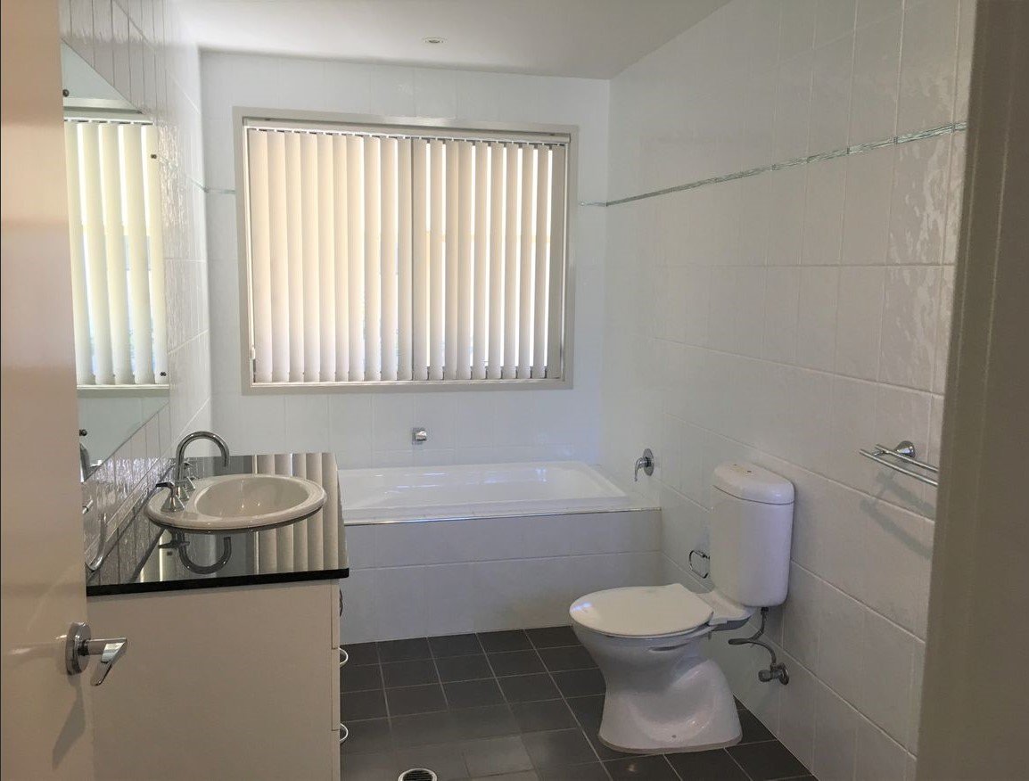 21 Albacore Drive CORLETTE 14