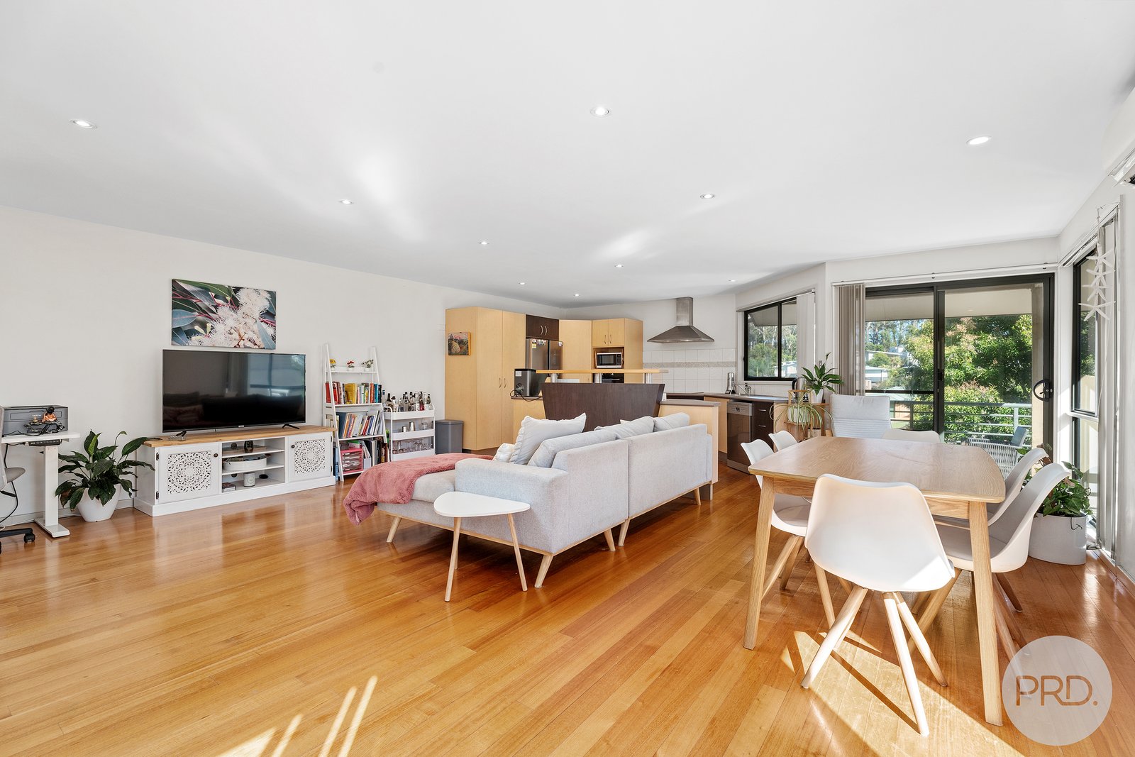 21 Albacore Drive CORLETTE 4