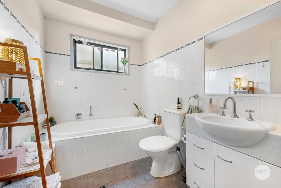 21 Albacore Drive CORLETTE 14