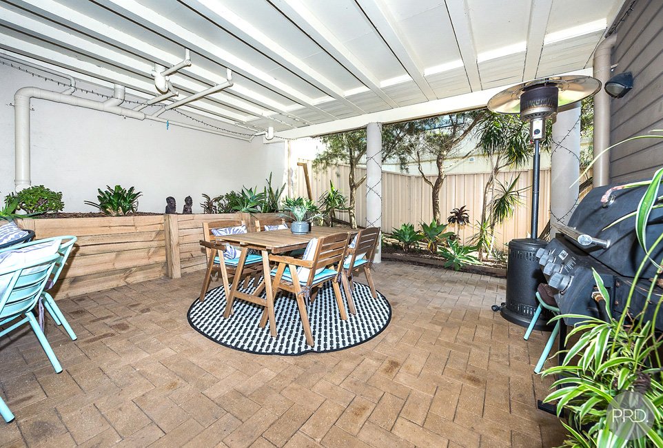 21 Albacore Drive CORLETTE 18