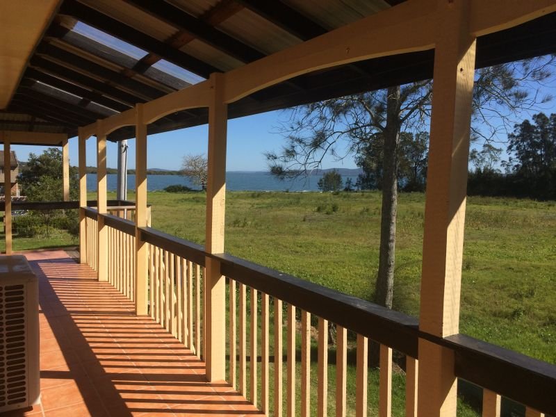 21 Albert St  TAYLORS BEACH 2