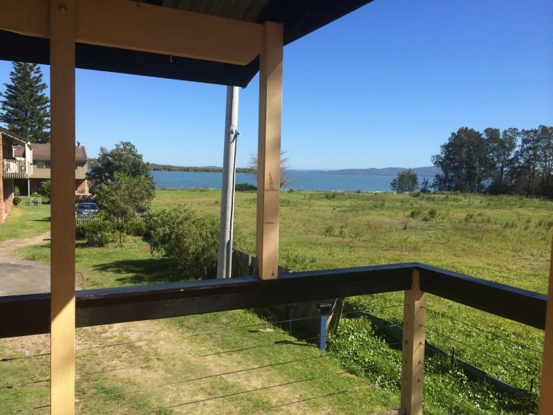 21 Albert St  TAYLORS BEACH 12