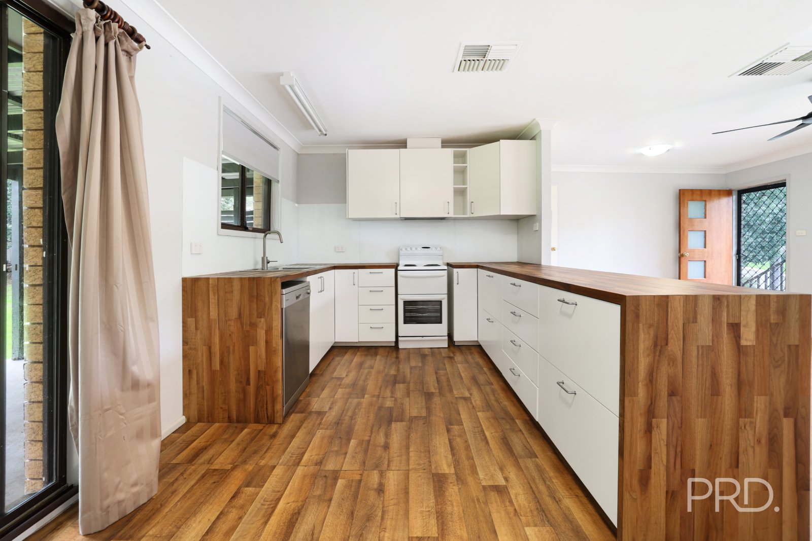 21 Alexandra Street TAMWORTH 6