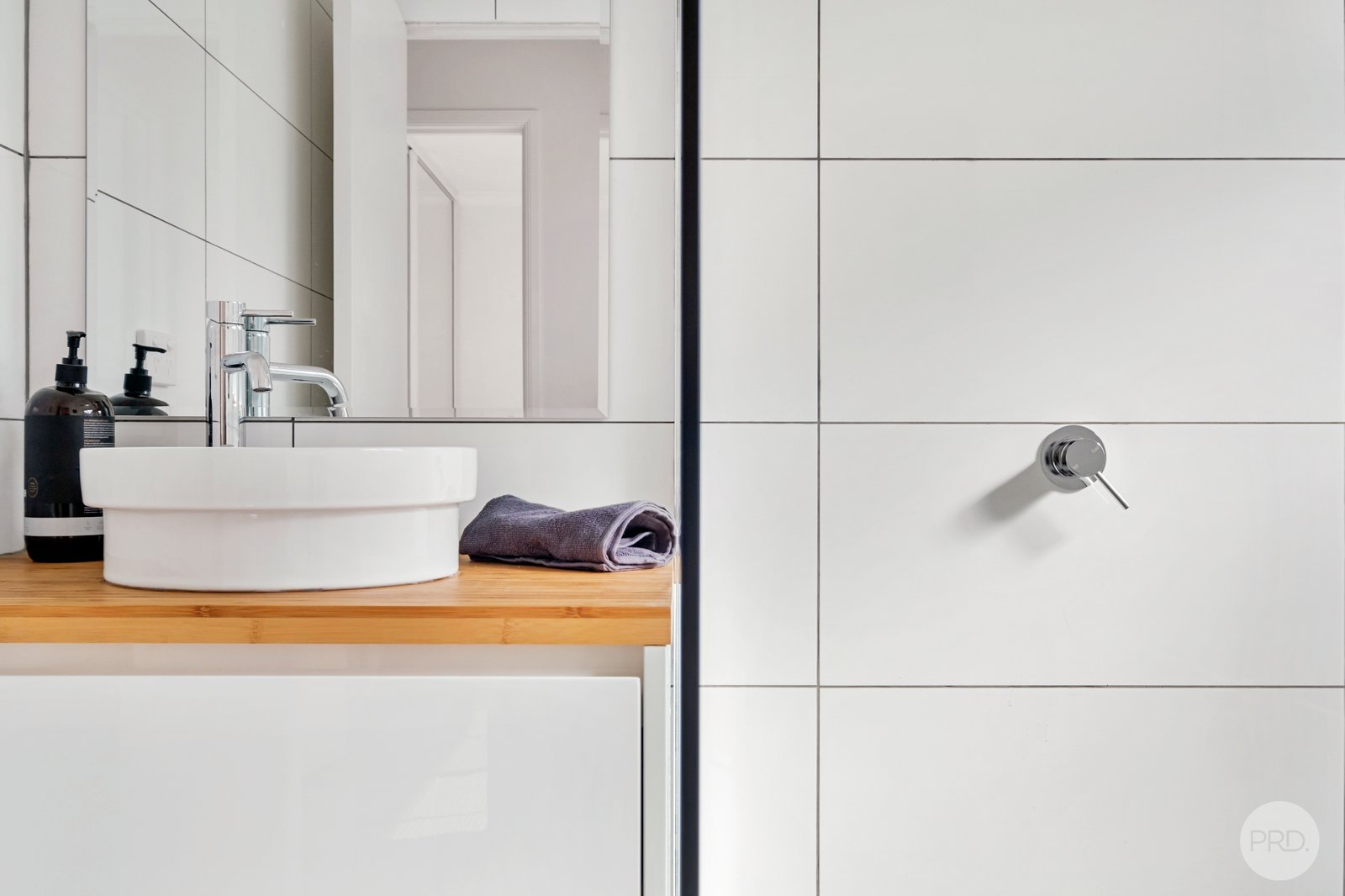 2/1 Allport Place LENAH VALLEY 13