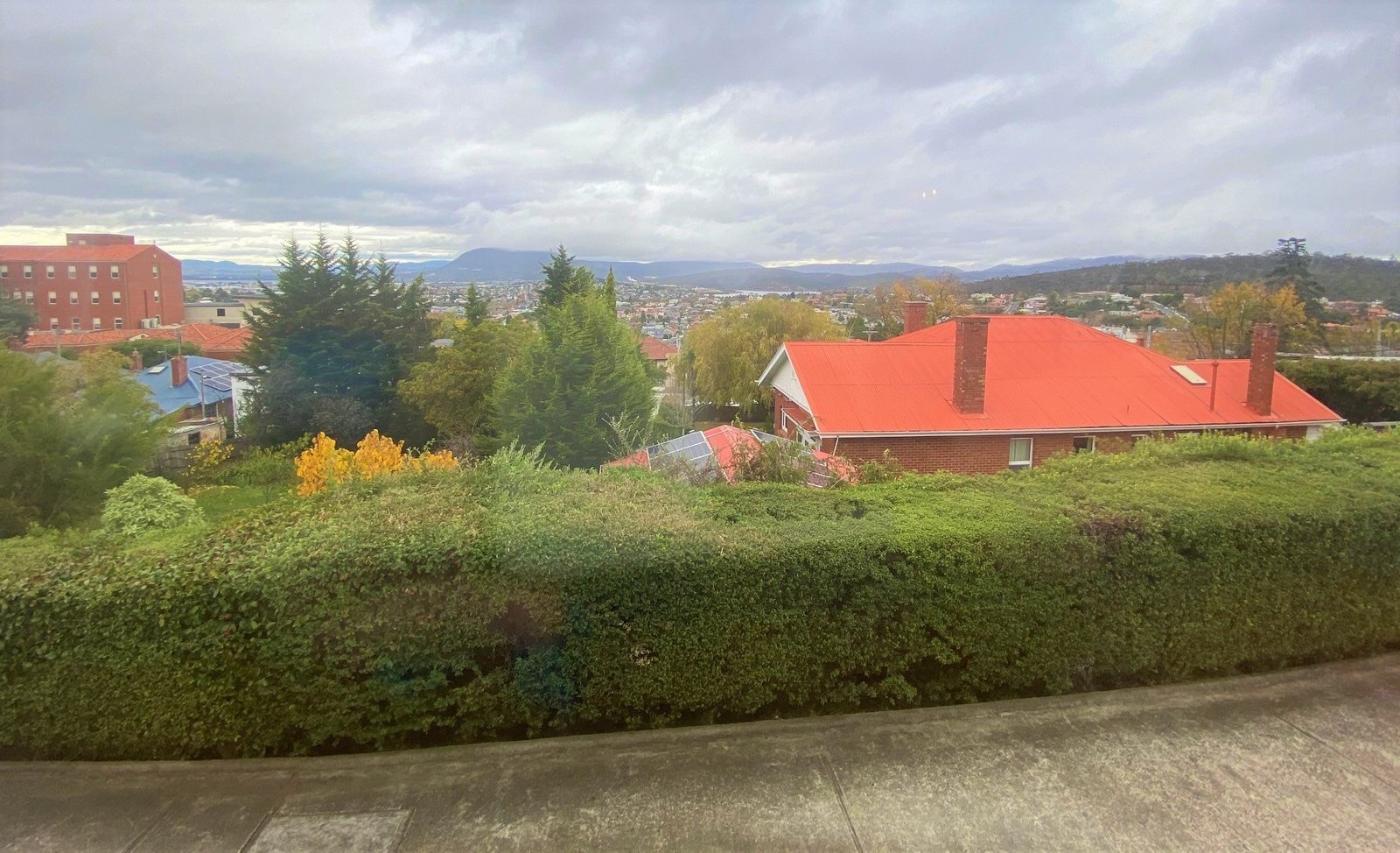 2/1 Alt na Craig Avenue MOUNT STUART 15