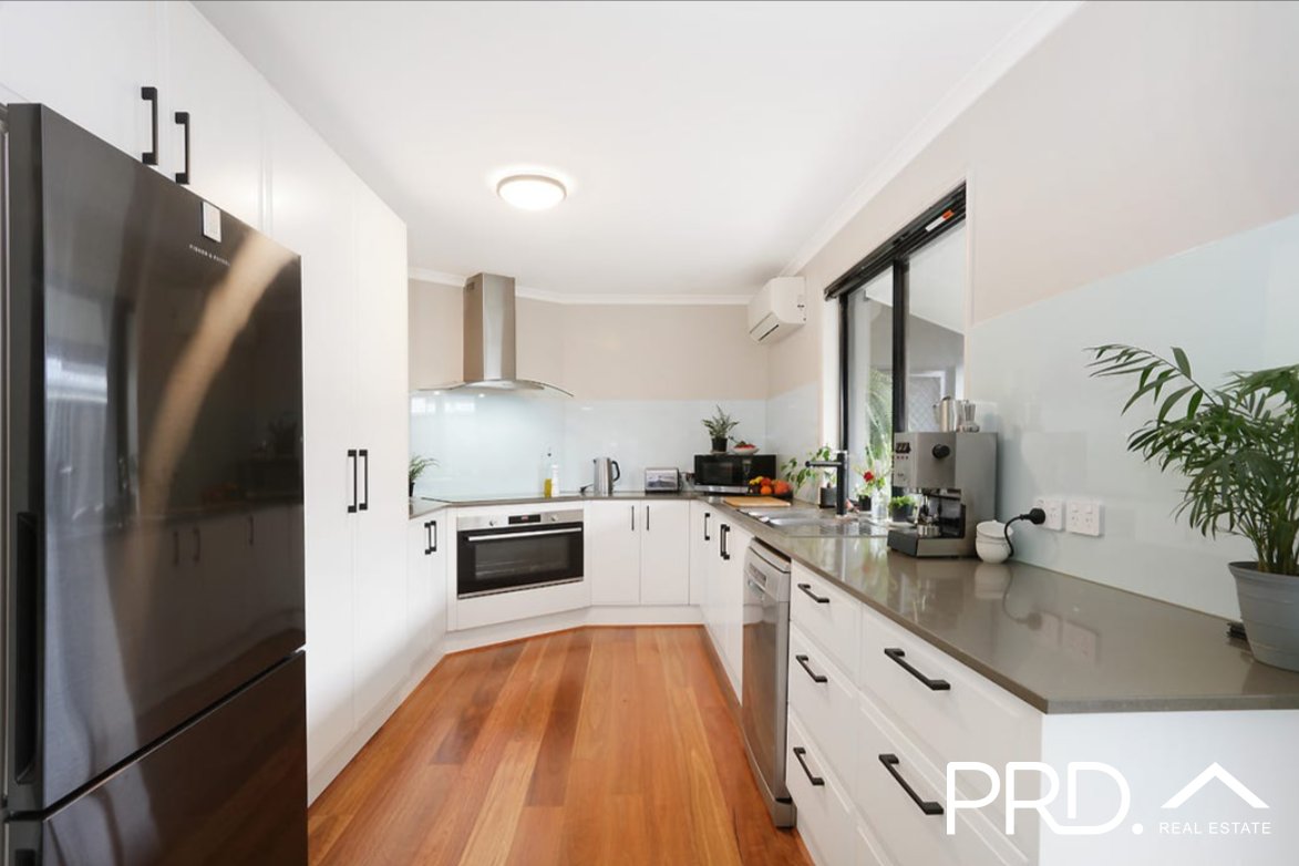 21 Altissimo Close VARSITY LAKES 3