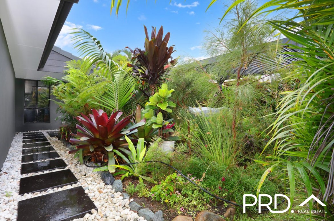 21 Altissimo Close VARSITY LAKES 10