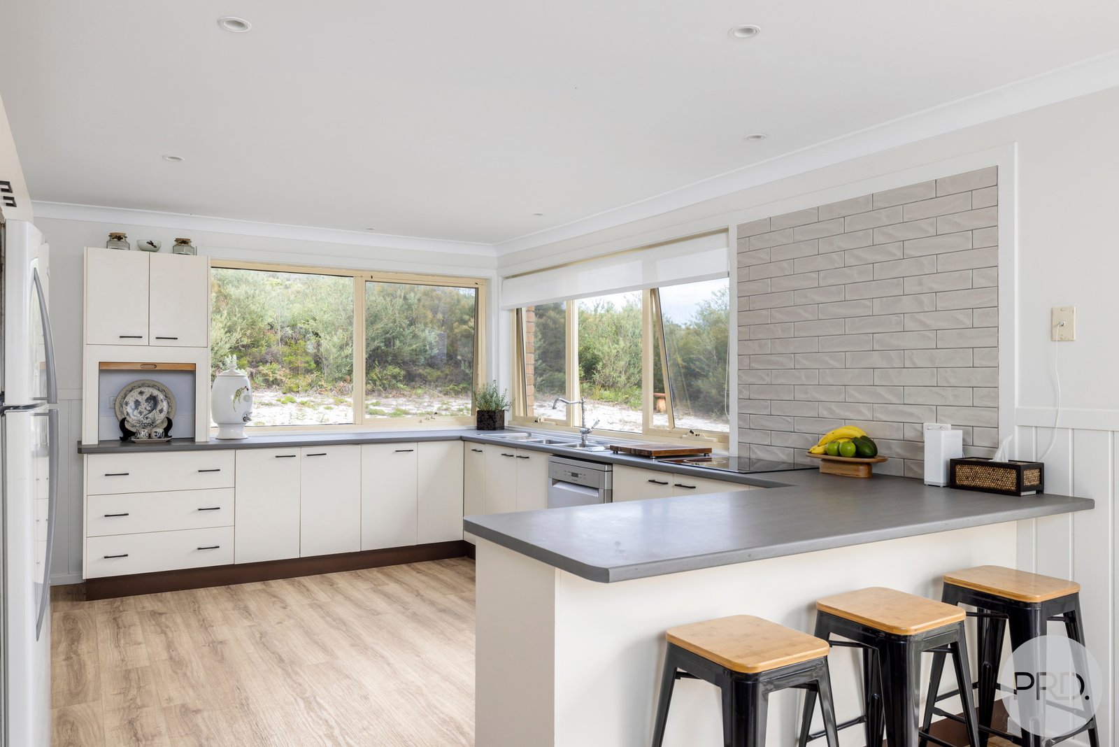 21 Amaroo Crescent FINGAL BAY 8