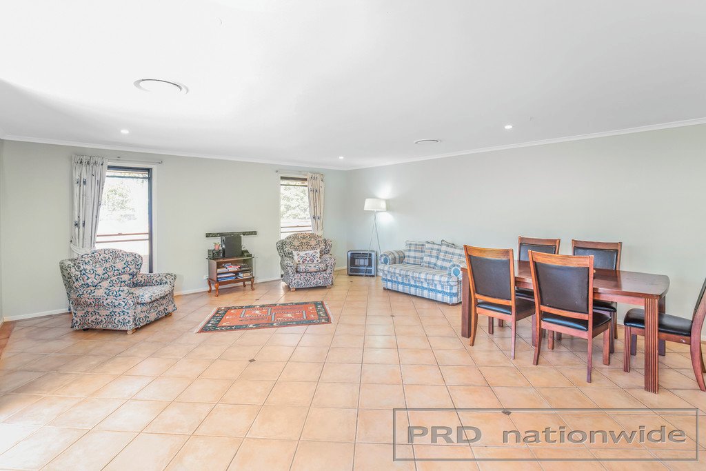 21 Amber Grove BOLWARRA HEIGHTS 5