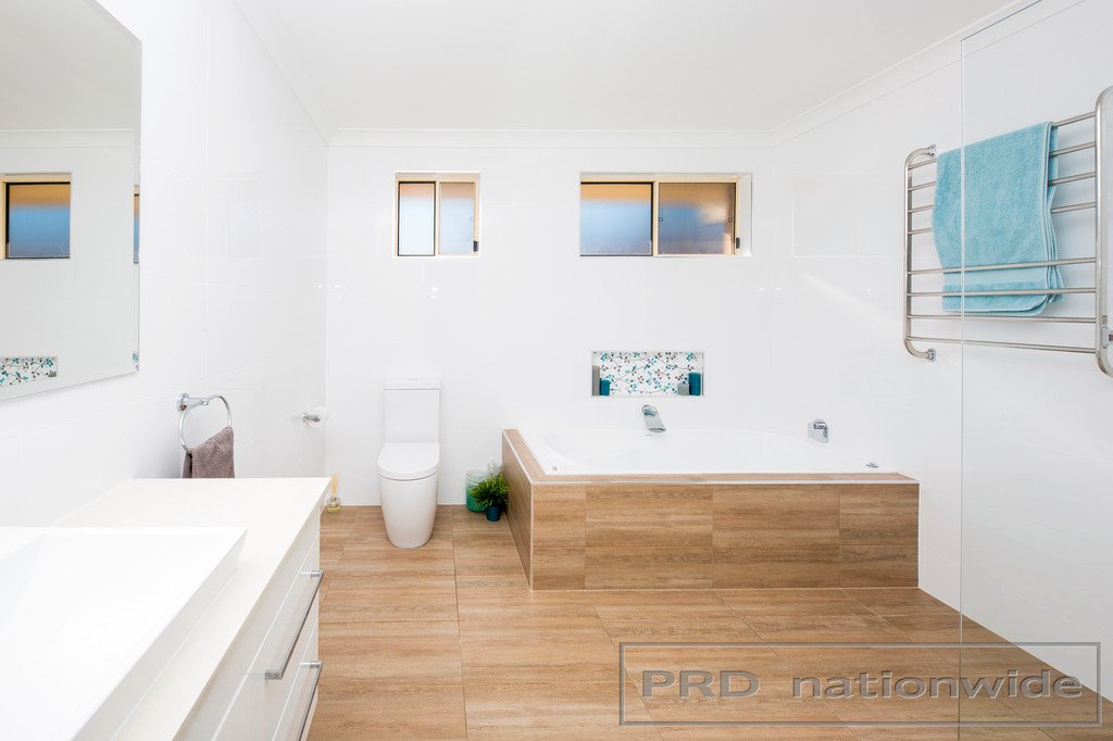 21 Ann Street WALLALONG 7