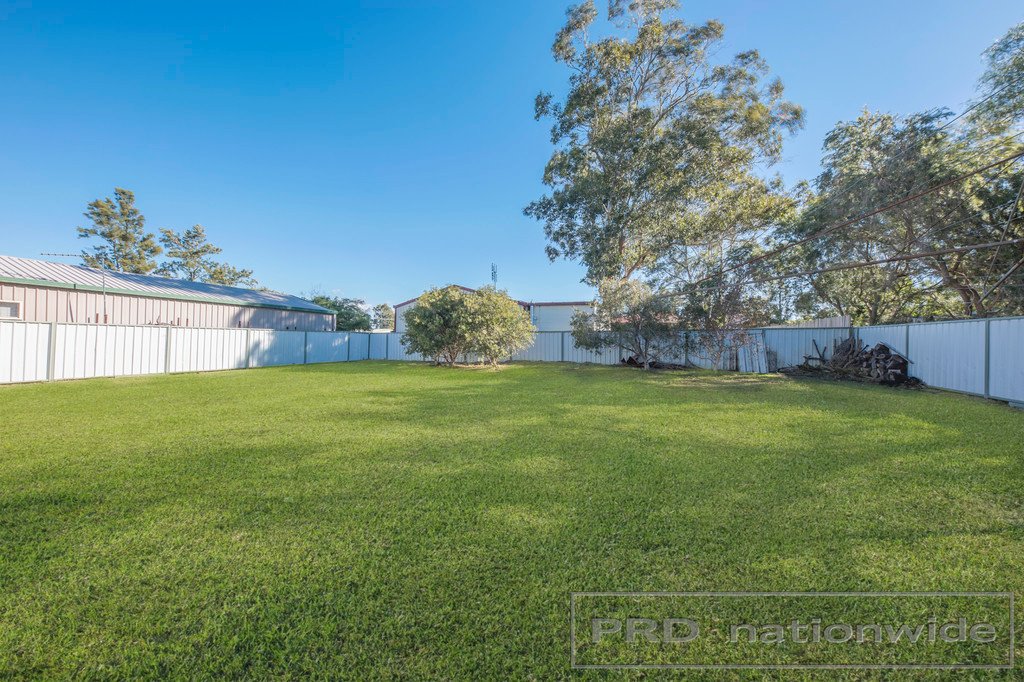 21 Ann Street WALLALONG 18