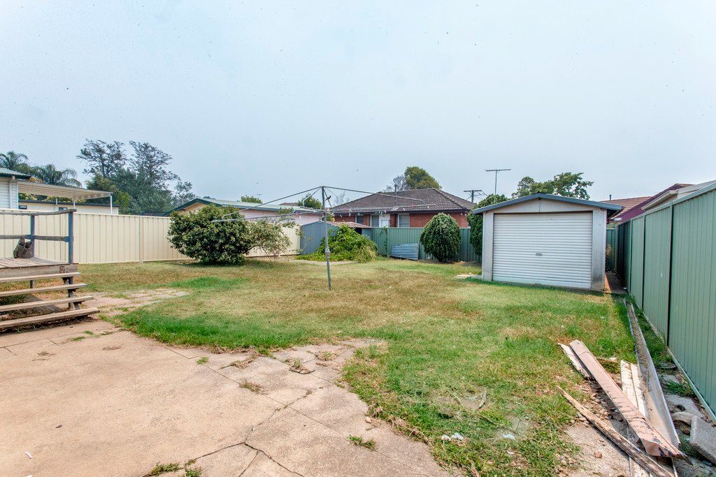 21 Anthony Crescent,  KINGSWOOD 10