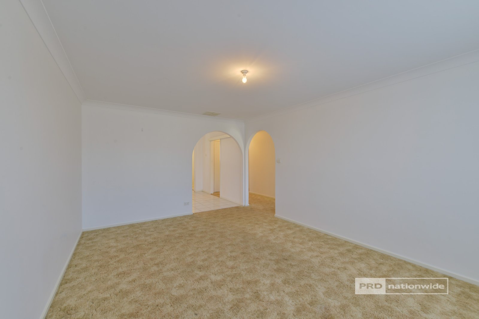 21 Arinya Street TAMWORTH 4