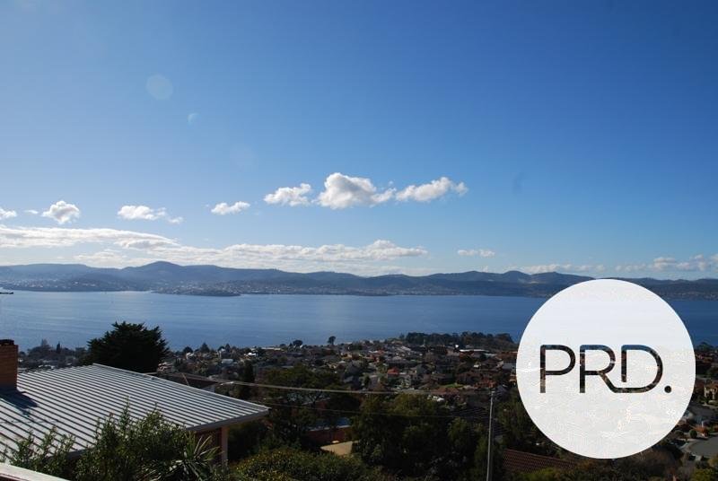 21 Ascot Avenue SANDY BAY 4