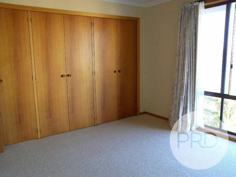 21 Ascot Avenue SANDY BAY 11