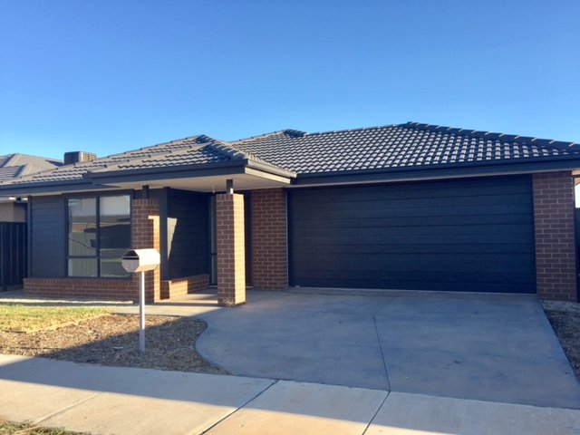 21 Atherton Street HUNTLY 1