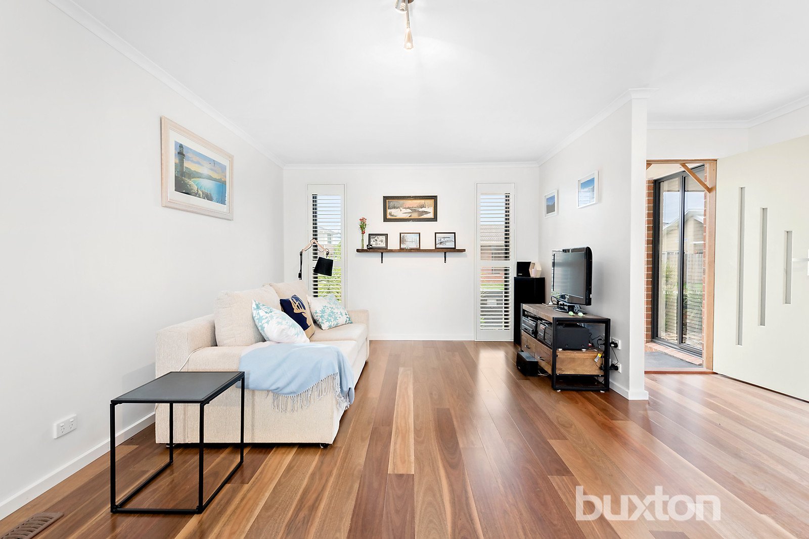 Gallery: 2/1 Baker Avenue