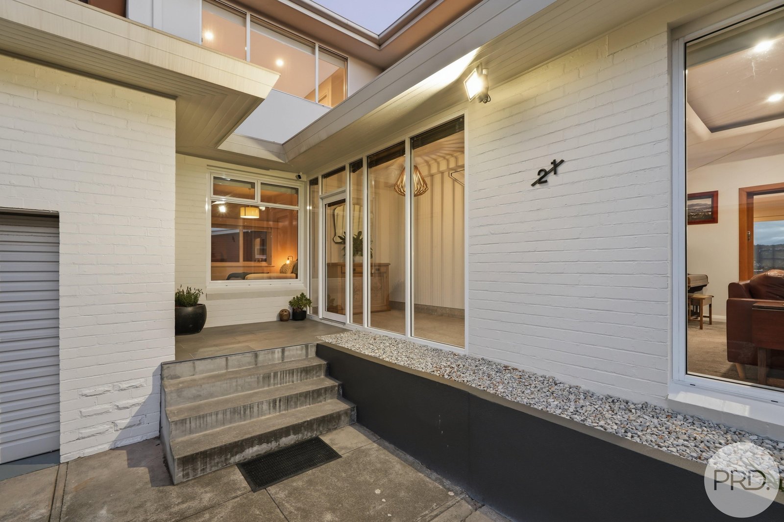 21 Balaka Street ROSNY 4