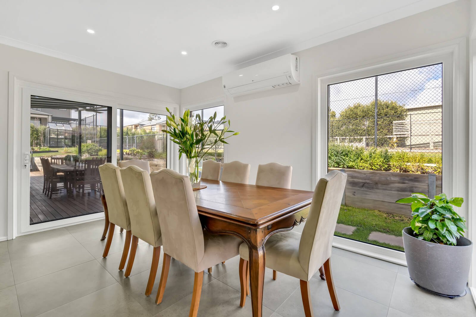 Real Estate and Property in 21 Ballymoyer Mews, Woodend, VIC