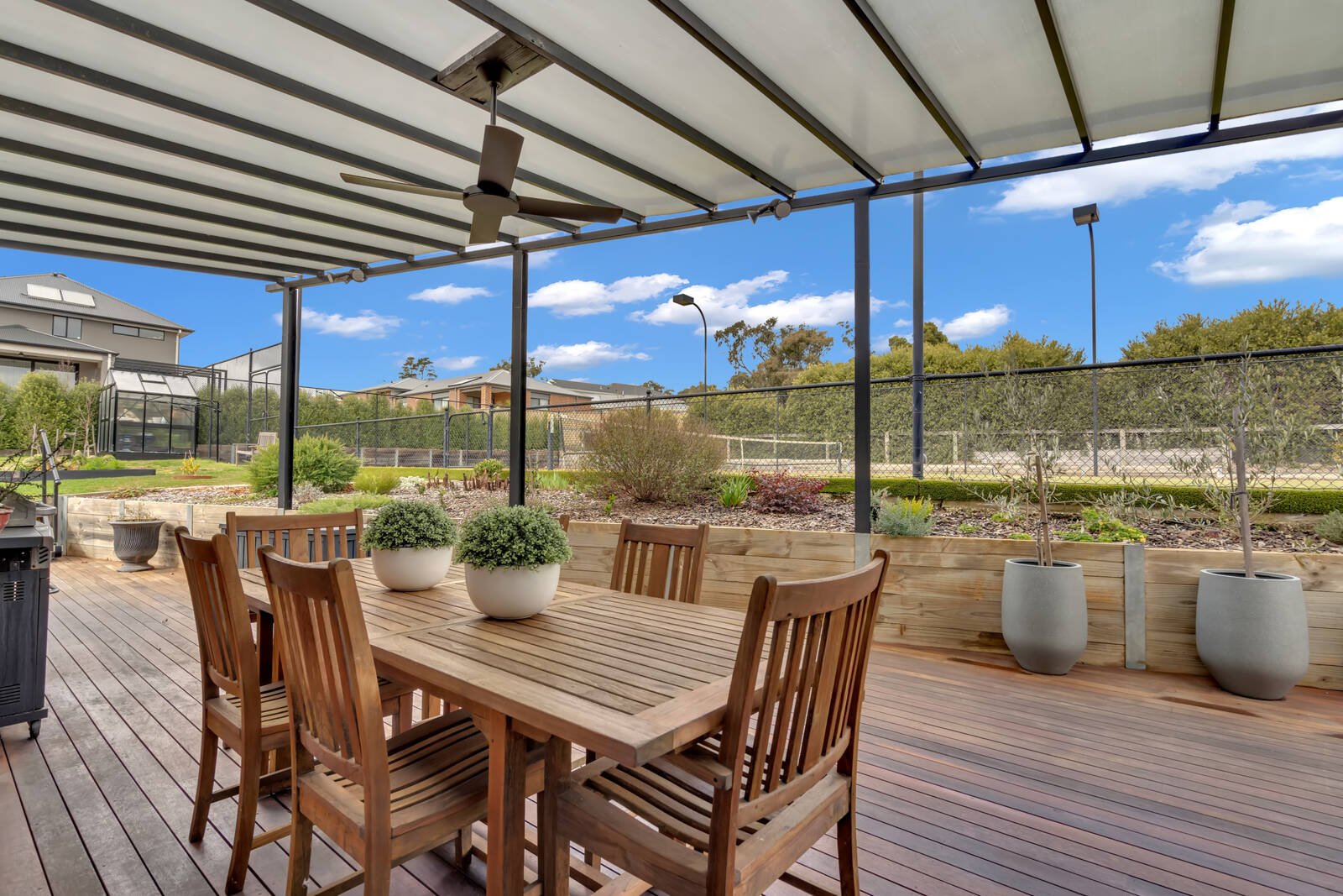 Real Estate and Property in 21 Ballymoyer Mews, Woodend, VIC