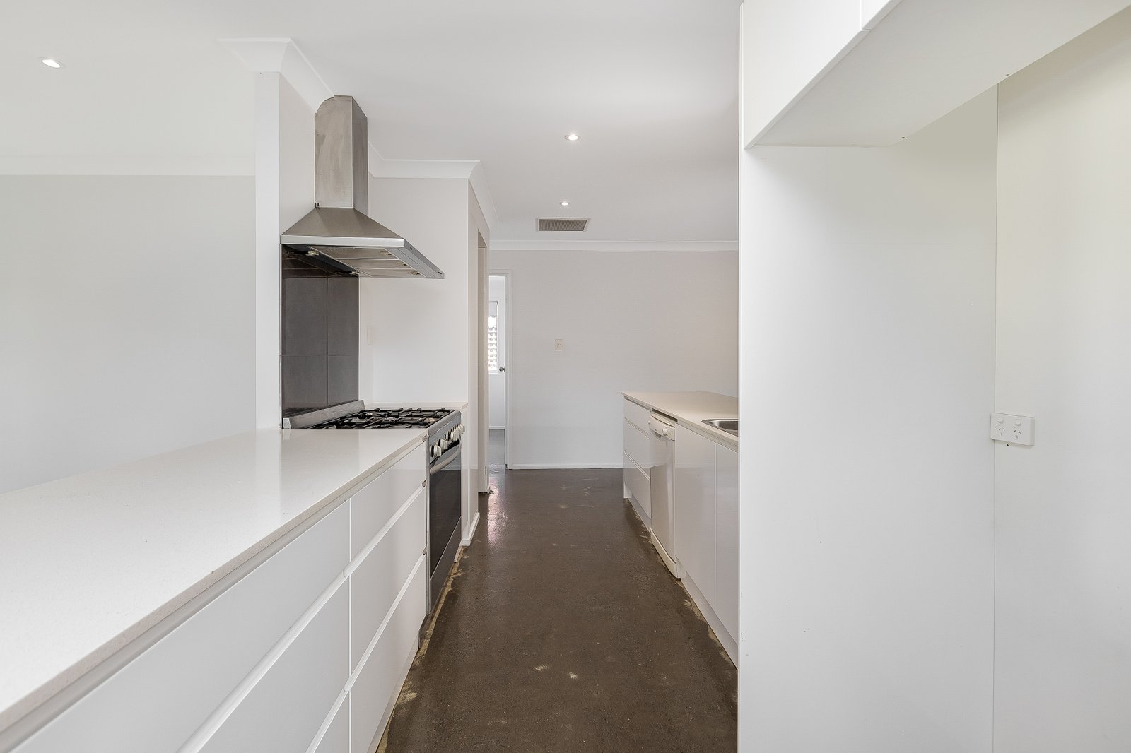 21 Bambaroo Crescent TWEED HEADS 3