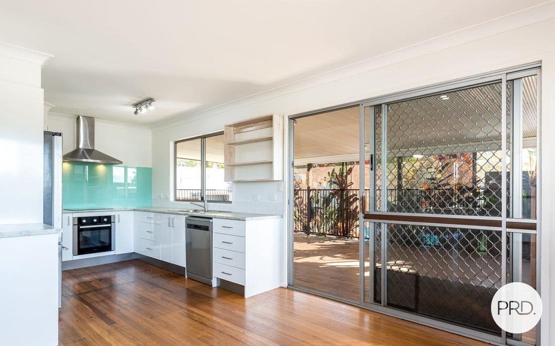 21 Bambarra Street SOUTHPORT 2