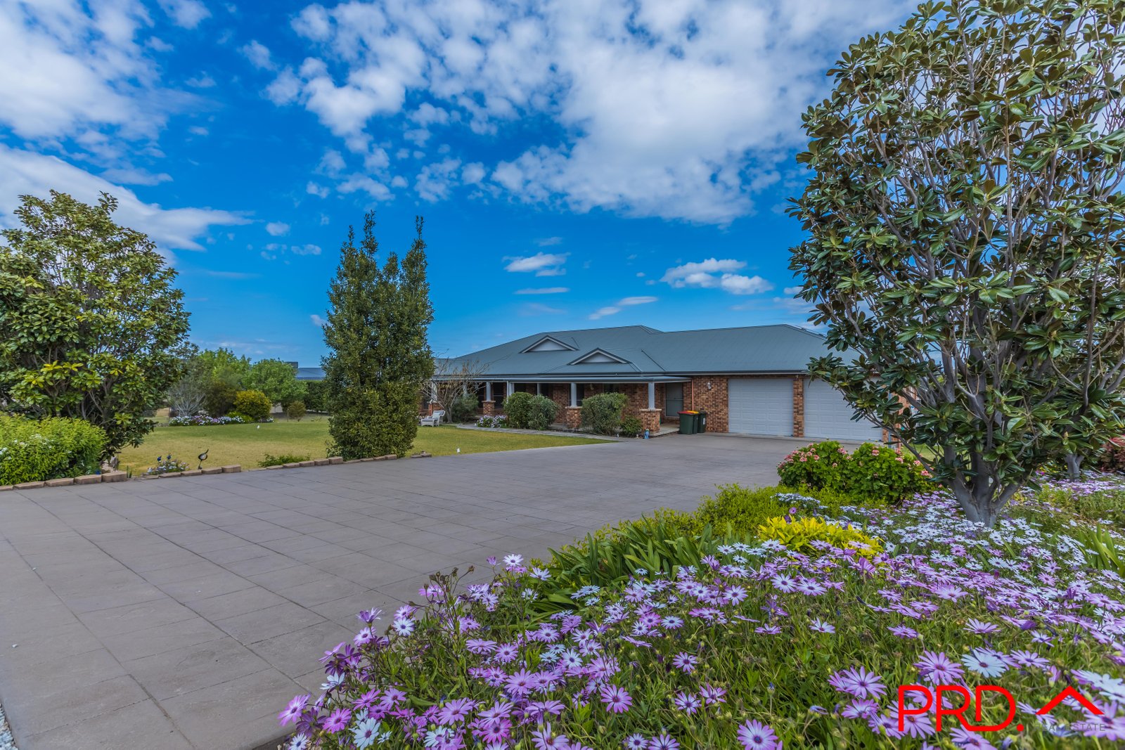 21 Barakula Drive TAMWORTH 1